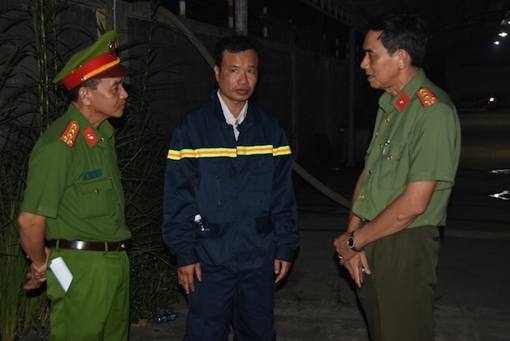 Long An, Bến Tre chi viện cho Tiền Giang chữa cháy tại Khu Công nghiệp